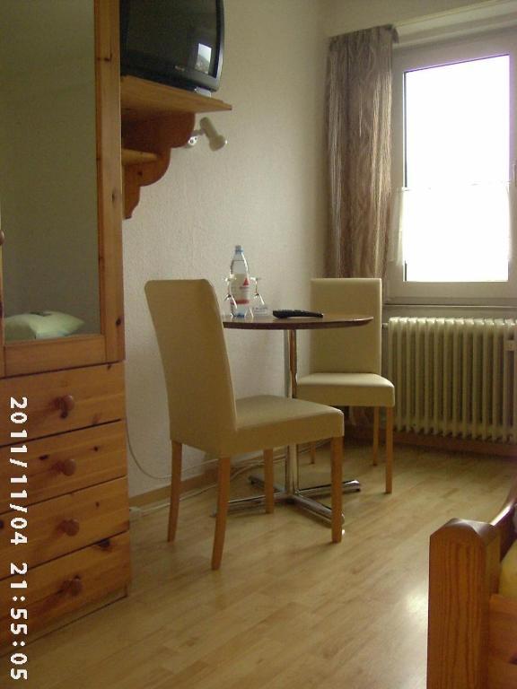 Zur Alten Fuldaschleife Guxhagen Camera foto